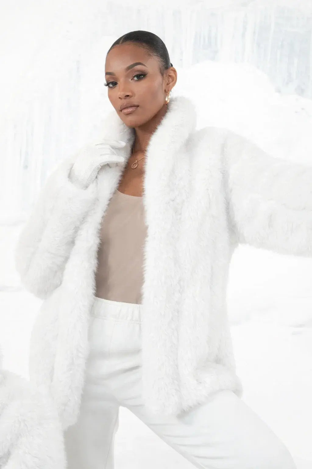 Cropped Manhattan Faux Fur Coat